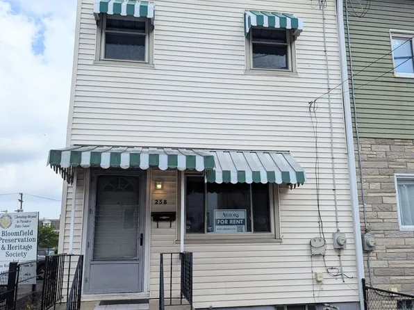 258 Edmond St, Pittsburgh, PA 15224