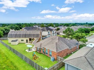 330 Poppy St, League City, TX 77573