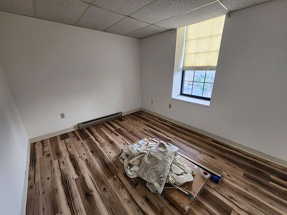5th image of 11 N Carlisle St #303