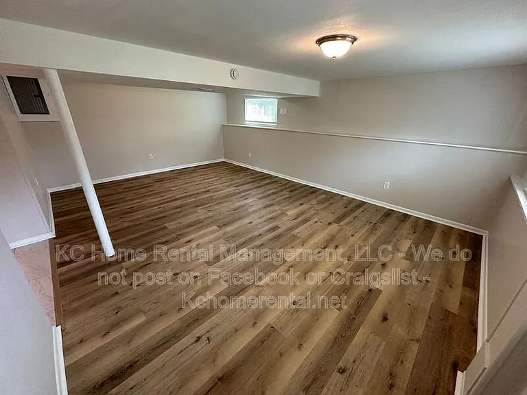5012 Powell Ave — Photo 20