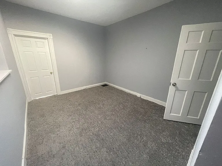 2410 W Baltimore St — Photo 9