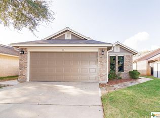 104 Windward Ct, Victoria, TX 77901