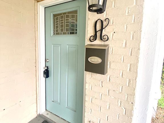 4th image of 315 Grace St #A
