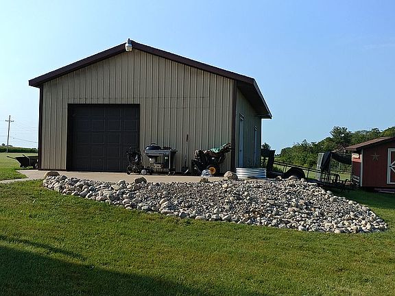 4th image of 424 County Road 90
