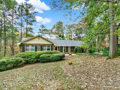 906 E Riverbend Dr SW, Lilburn, GA, 30047