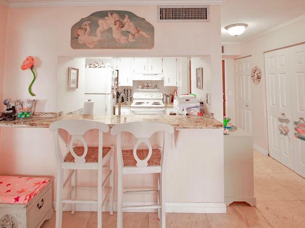 3600 S Ocean Shore Blvd APT 314