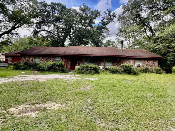 3517 Sheffield Rd, Moss Point, MS 39562