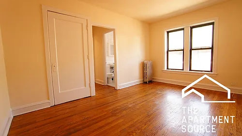 3305 W Schubert Ave #3Z Photo 1
