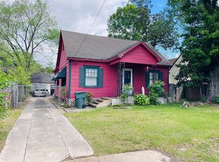 1460 Prairie St, Beaumont, TX 77701