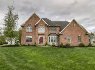 36785 Bellcrest Ct, Avon, OH 44011