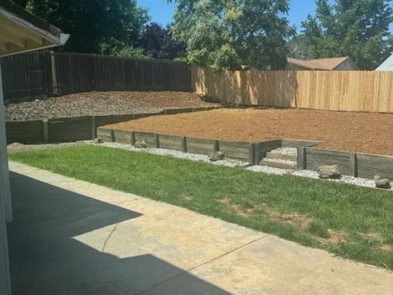 414 Springer Dr — Photo 17