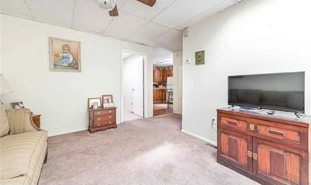 221 Center Ave — Photo 2