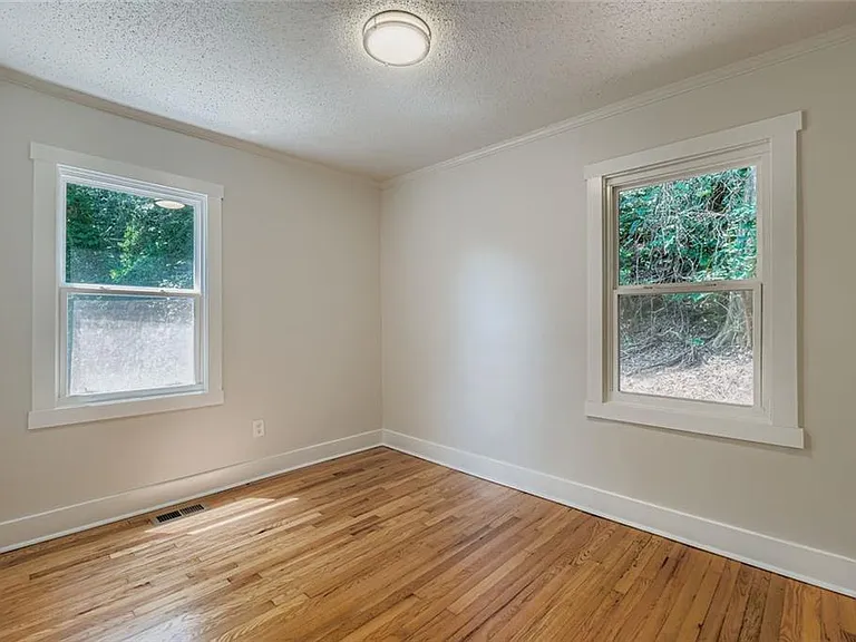 1191 Beechview Dr SE — Photo 21