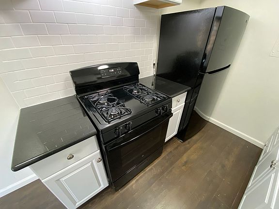 5th image of 3362 Keystone Ave APT 4