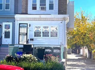6013 Charles St, Philadelphia, PA 19135