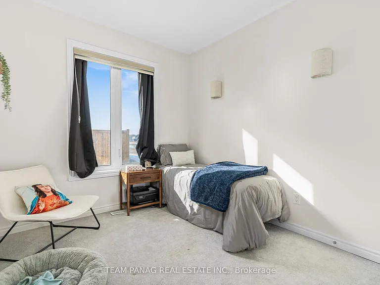 15 Valleybrook Rd — Photo 12