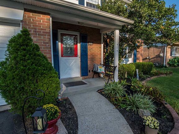 2nd image of 8443 Shuman Ln