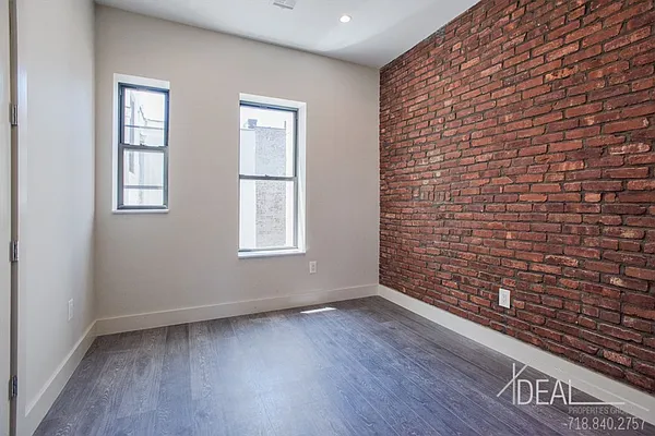 Rented by Ideal Properties Group | media 5