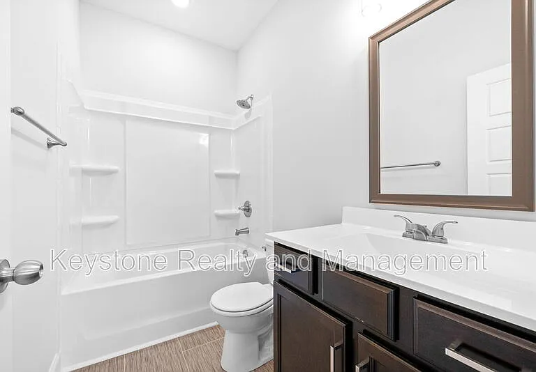 760 Tracy Ln #C108 — Photo 9