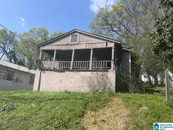 1618 Brewton St, Birmingham, AL 35217