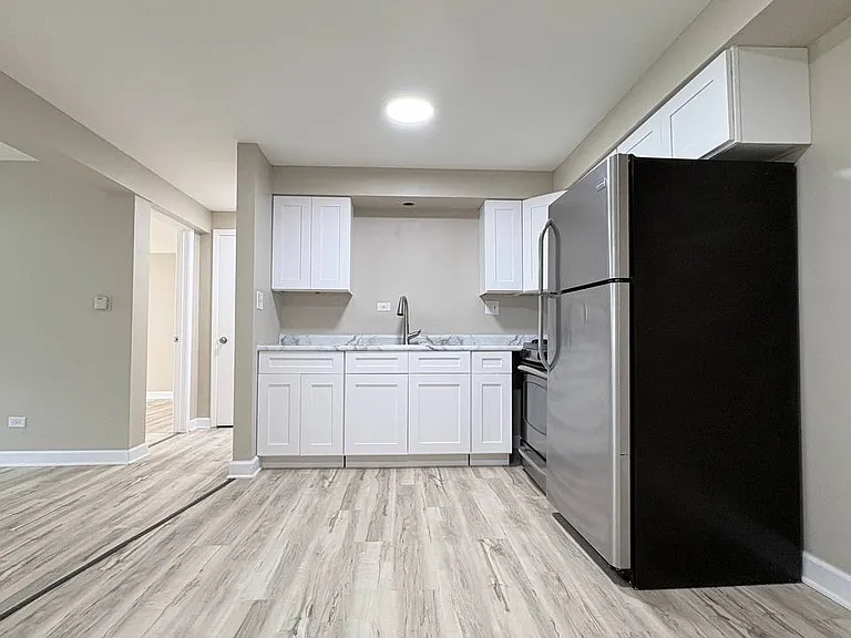 2460 Leslie Ln #4A — Photo 8