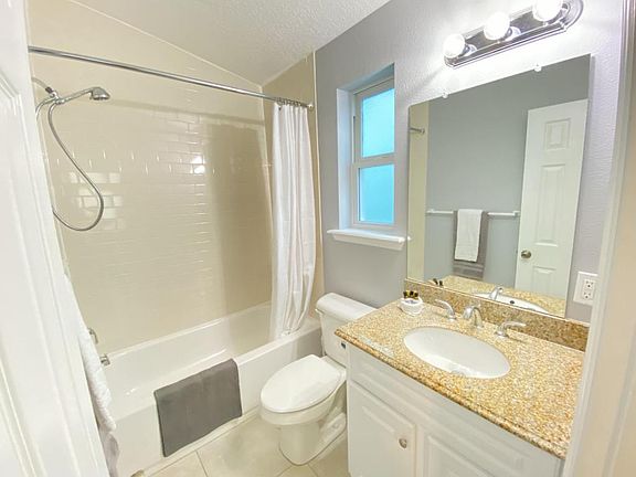 3rd image of 2606 Elizabeth Ave