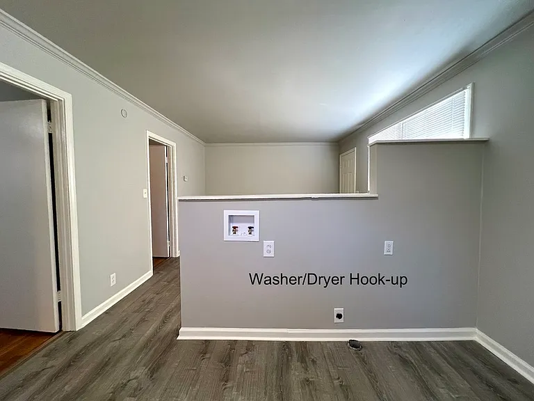 1635 Evelyn Ave #B — Photo 5