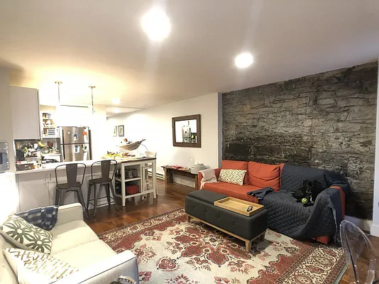 Rented by Bohemia Realty Group | media 12