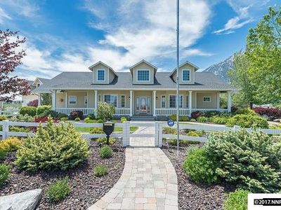 659 Green Acres Dr, Gardnerville, NV, 89460
