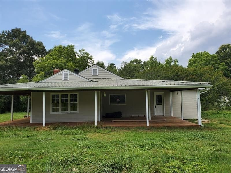 1st image of 220 Tuscarora Trl