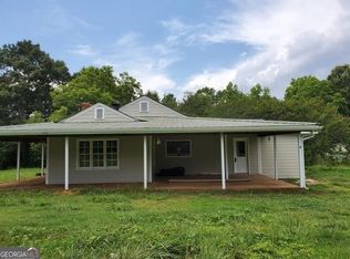 220 Tuscarora Trl, Hartwell, GA 30643