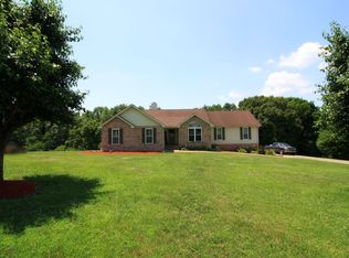8235 S Robertson Rd, White House, TN 37188