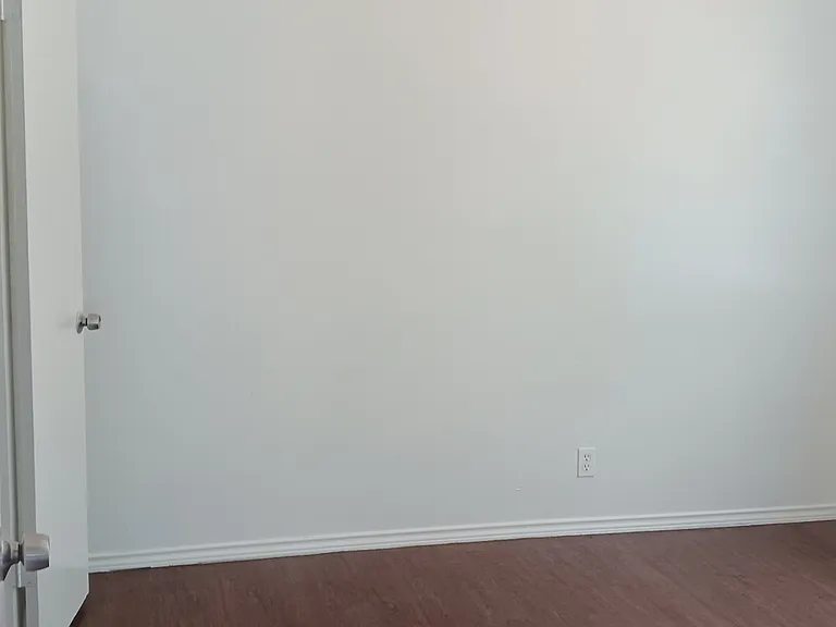 600 Henslee Dr — Photo 3