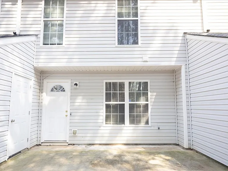 3906 Waldrop Ln — Photo 24