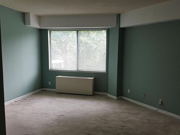 4th image of 609 W So Orange Ave #6P
