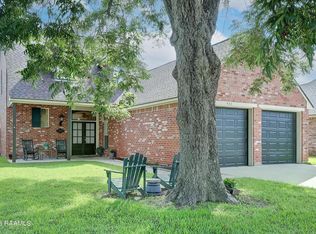 403 Cobblestone Rd, Lafayette, LA 70508