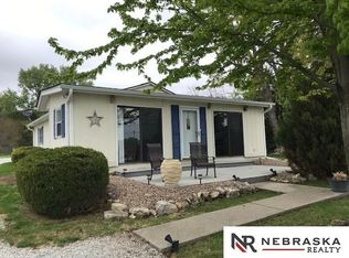 9217 Talmadge Ct, Plattsmouth, NE 68048