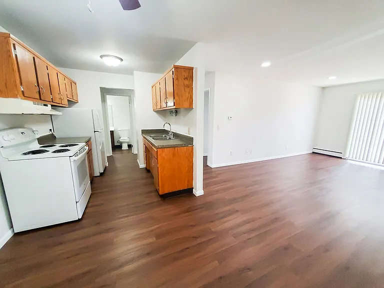 Nakoma Heights Apartment Homes — Photo 21