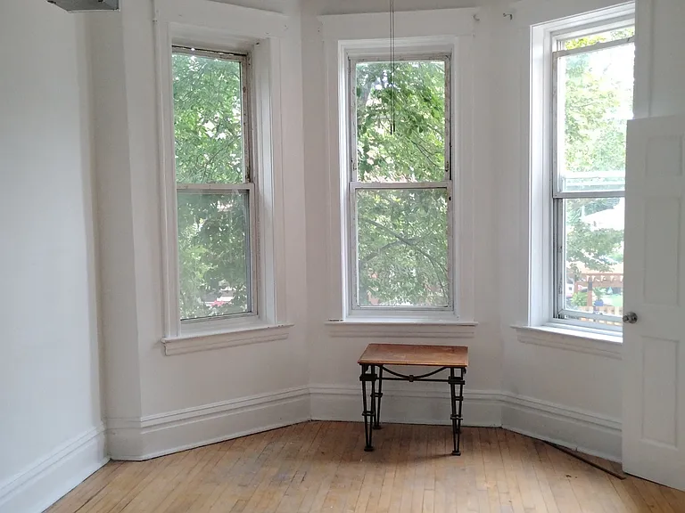 2740 W 18th St #2 — Photo 9