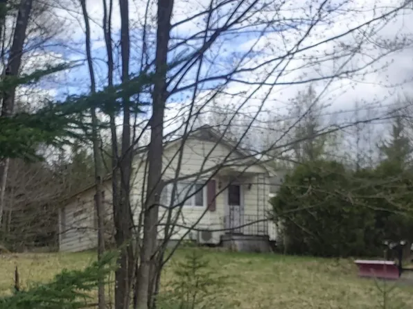 339 Cates Hill Road, Berlin, NH 03570