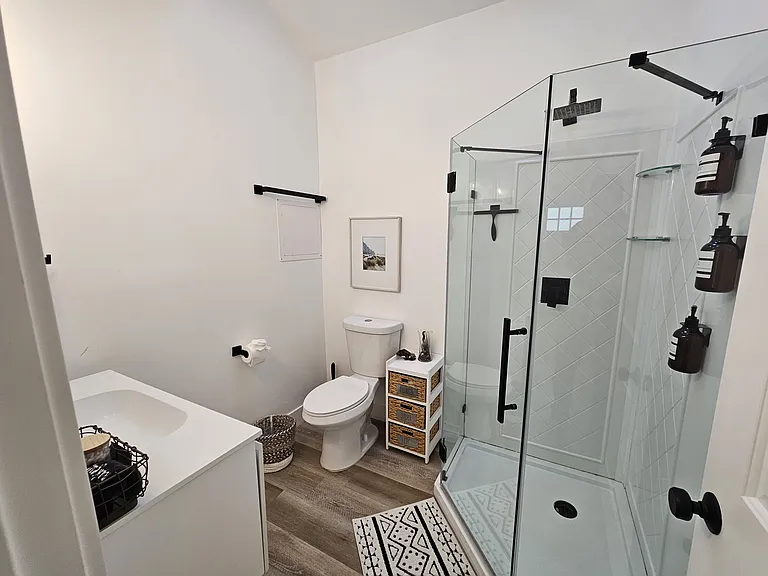 1130 Leff St #D — Photo 11