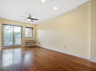 68-12 37th Rd #304, Woodside, NY 11377