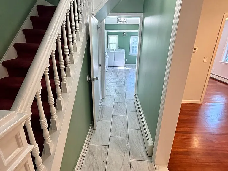 45 Woodcliff Ave — Photo 3