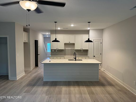 4th image of 8952 Keenberg Ln