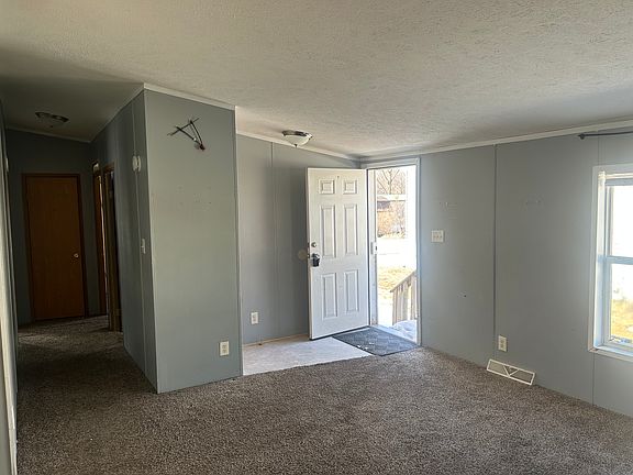 5th image of 4310 Meadow Lane Dr #1016