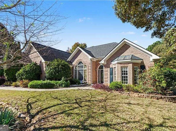 70 Northwood Springs Dr, Oxford, GA 30054