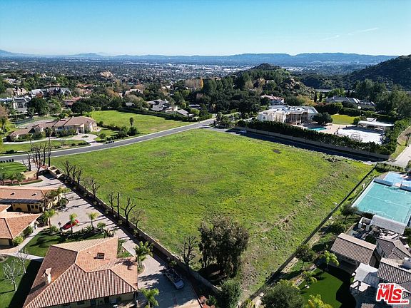 4th image of 22655 La Quilla Dr