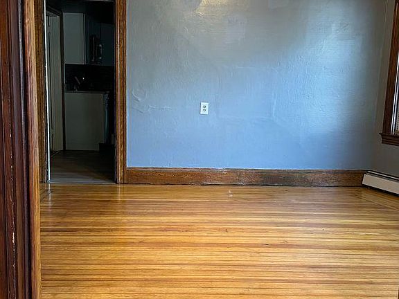 4th image of 41 East St Floor 1