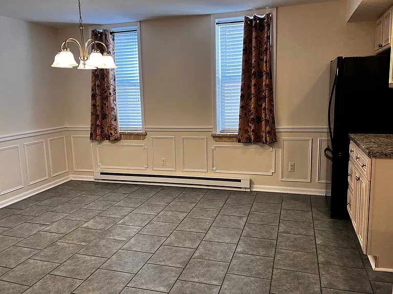 283 Orchard St #1 — Photo 6
