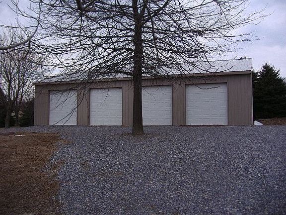 60x40 Pole building